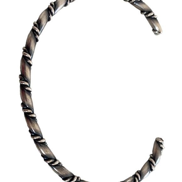 Sterling silver 925 bangle cuff twisted braid 6.5” wrist NA Native American - Picture 6 of 9